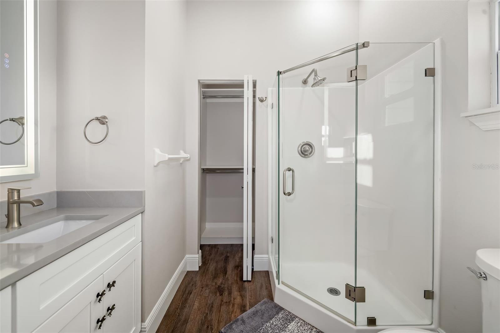 Image 33 of 78 For 19006 69th Avenue E