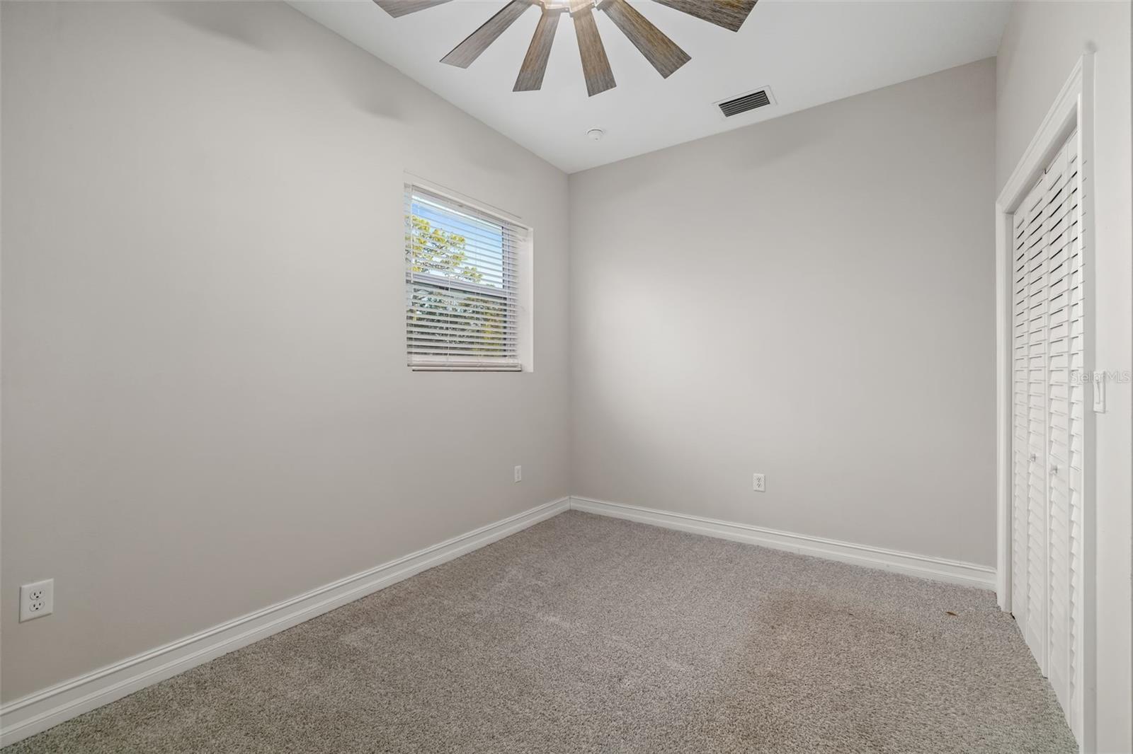 Image 53 of 78 For 19006 69th Avenue E