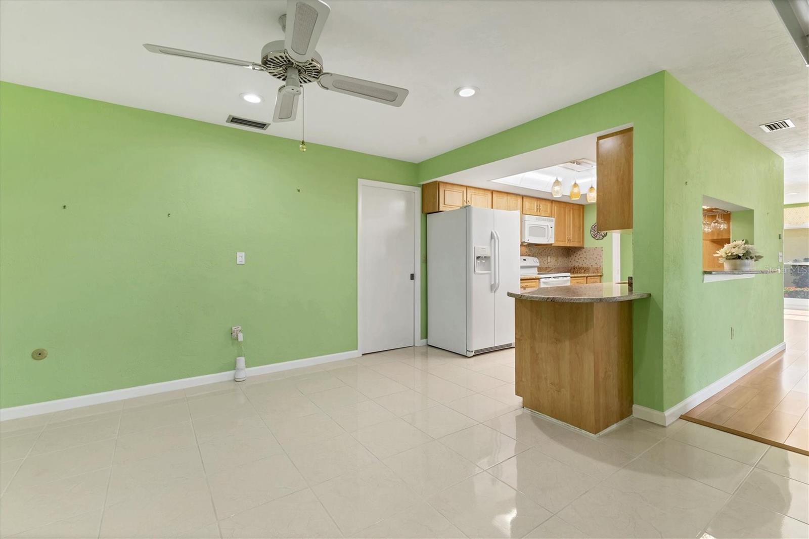 Image 15 of 36 For 3712 Hampshire Lane 5623