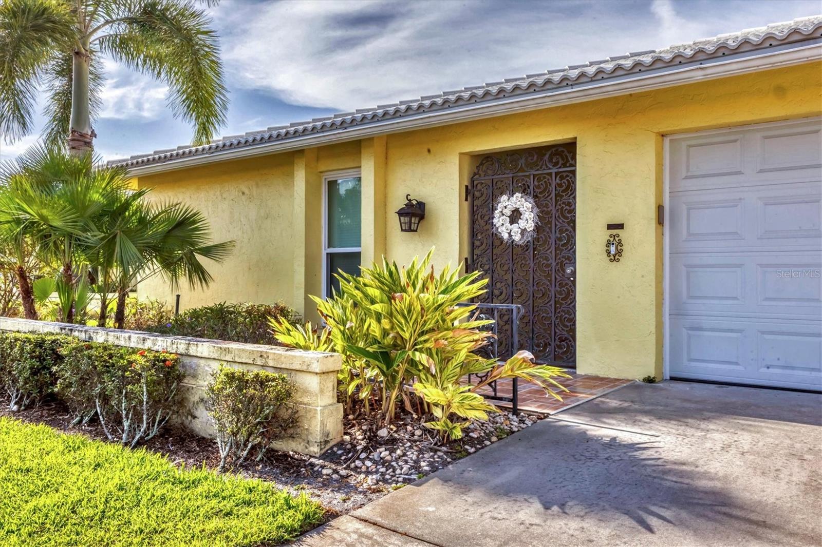 Image 3 of 36 For 3712 Hampshire Lane 5623