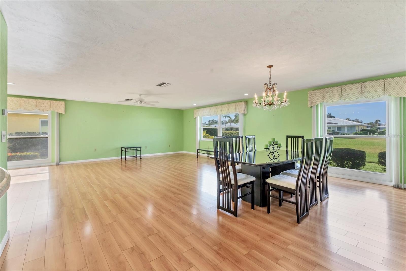 Image 9 of 36 For 3712 Hampshire Lane 5623
