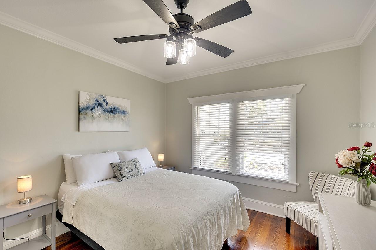 Image 12 of 31 For 1814 6th Avenue W