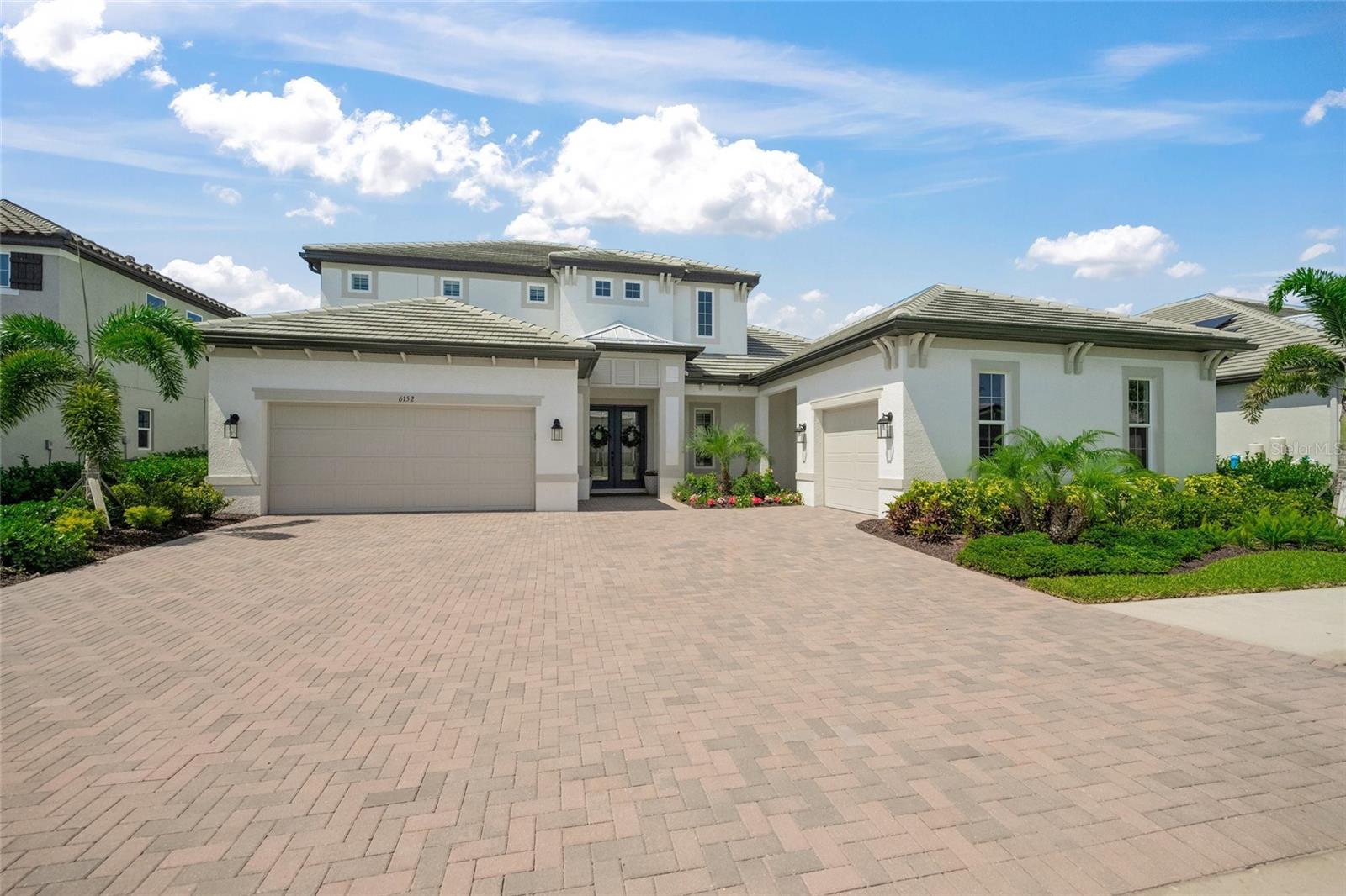 Image 11 of 58 For 6152 Lungo Lago Drive