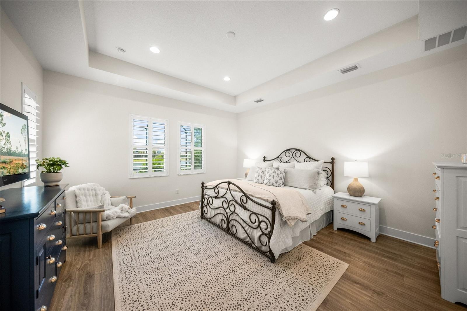 Image 21 of 58 For 6152 Lungo Lago Drive