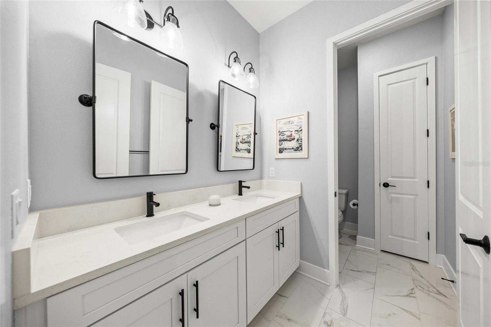 Image 27 of 58 For 6152 Lungo Lago Drive