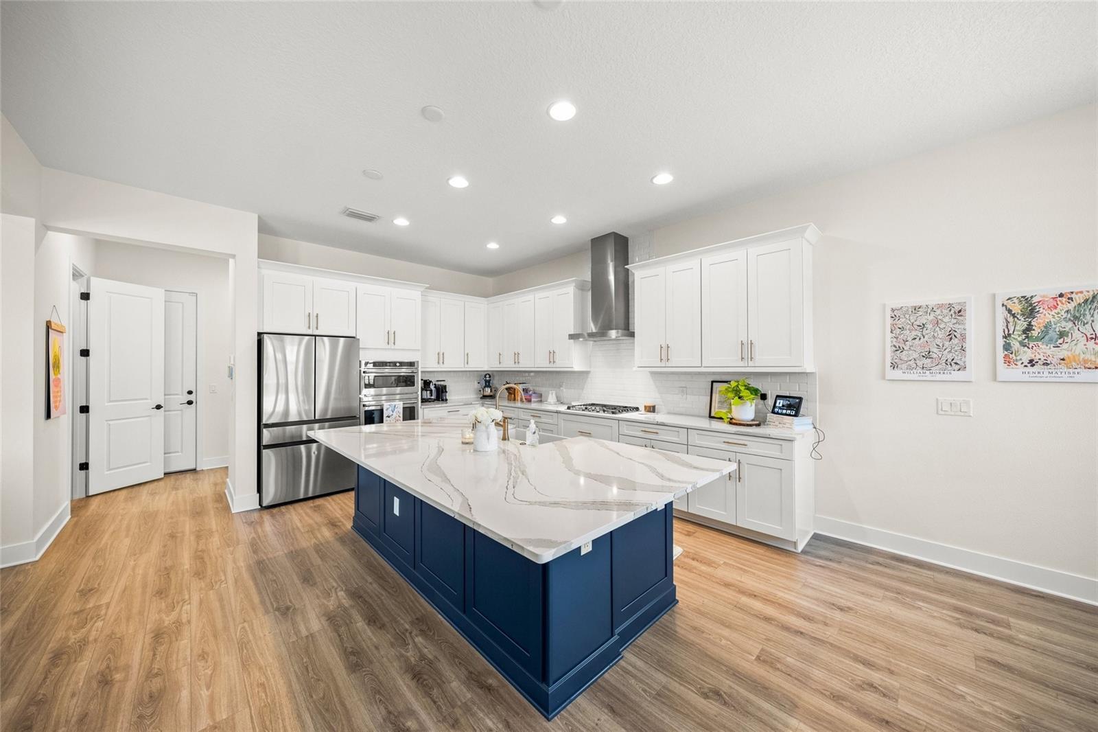 Image 9 of 58 For 6152 Lungo Lago Drive