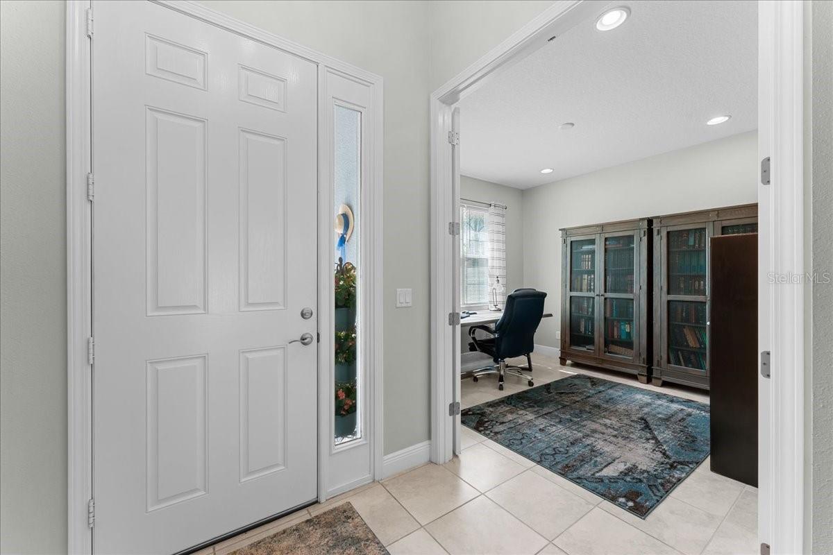 Image 12 of 93 For 4515 Roycroft Terrace
