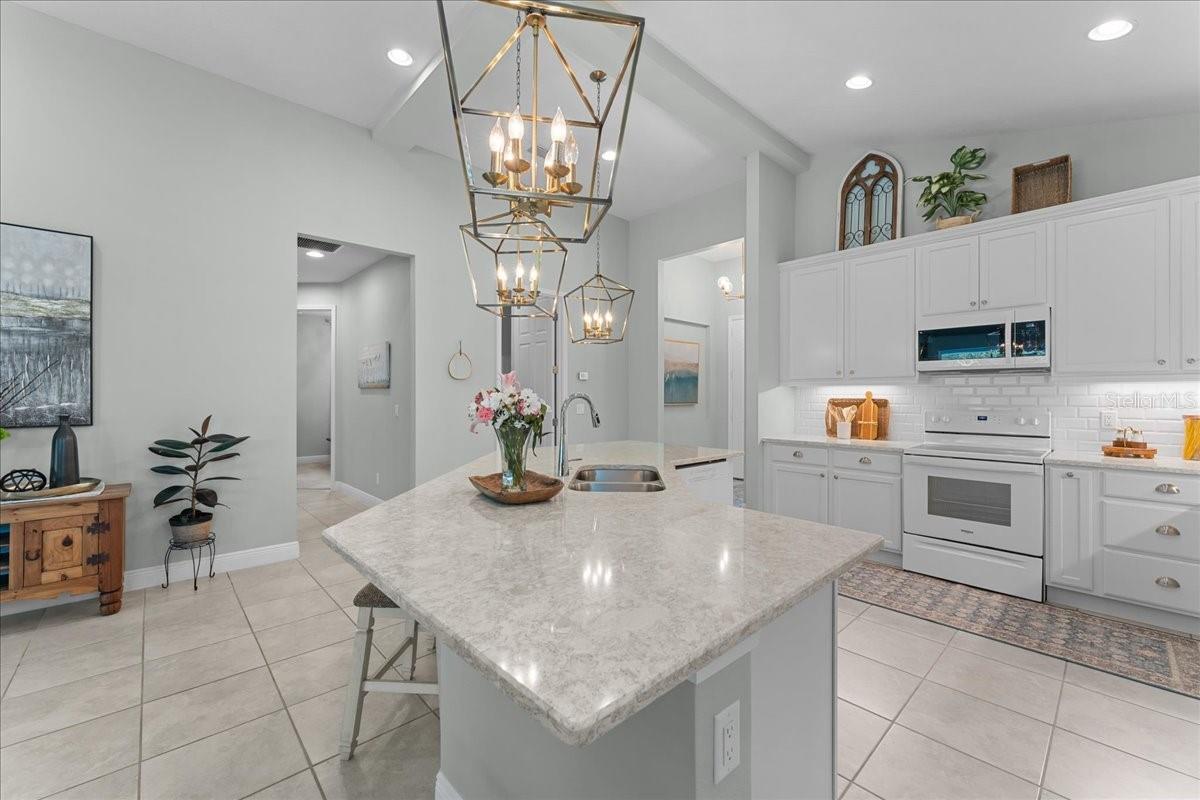 Image 17 of 93 For 4515 Roycroft Terrace