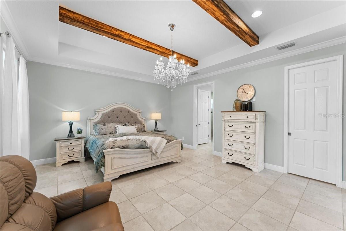 Image 31 of 93 For 4515 Roycroft Terrace