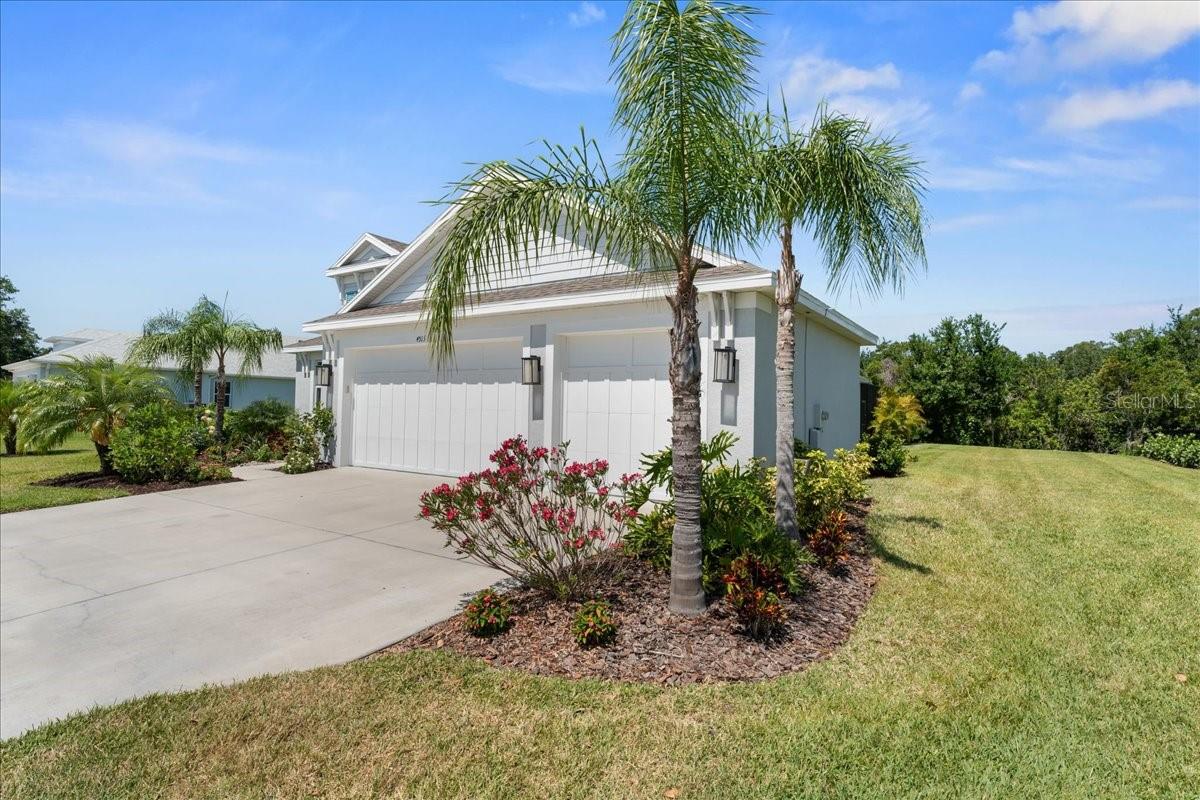 Image 4 of 93 For 4515 Roycroft Terrace