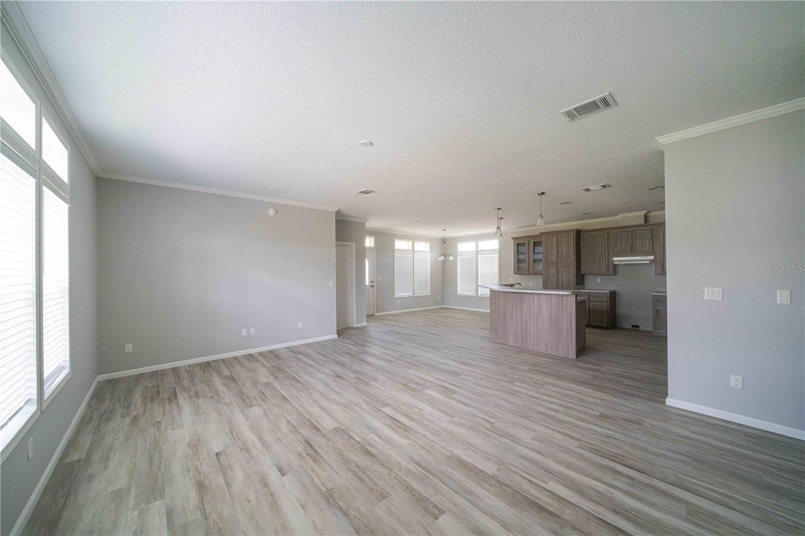 Image 6 of 18 For 8226 Sweden Boulevard