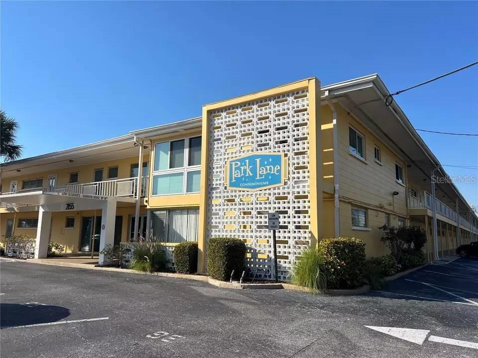 Details for 2155 Wood Street B9, SARASOTA, FL 34237