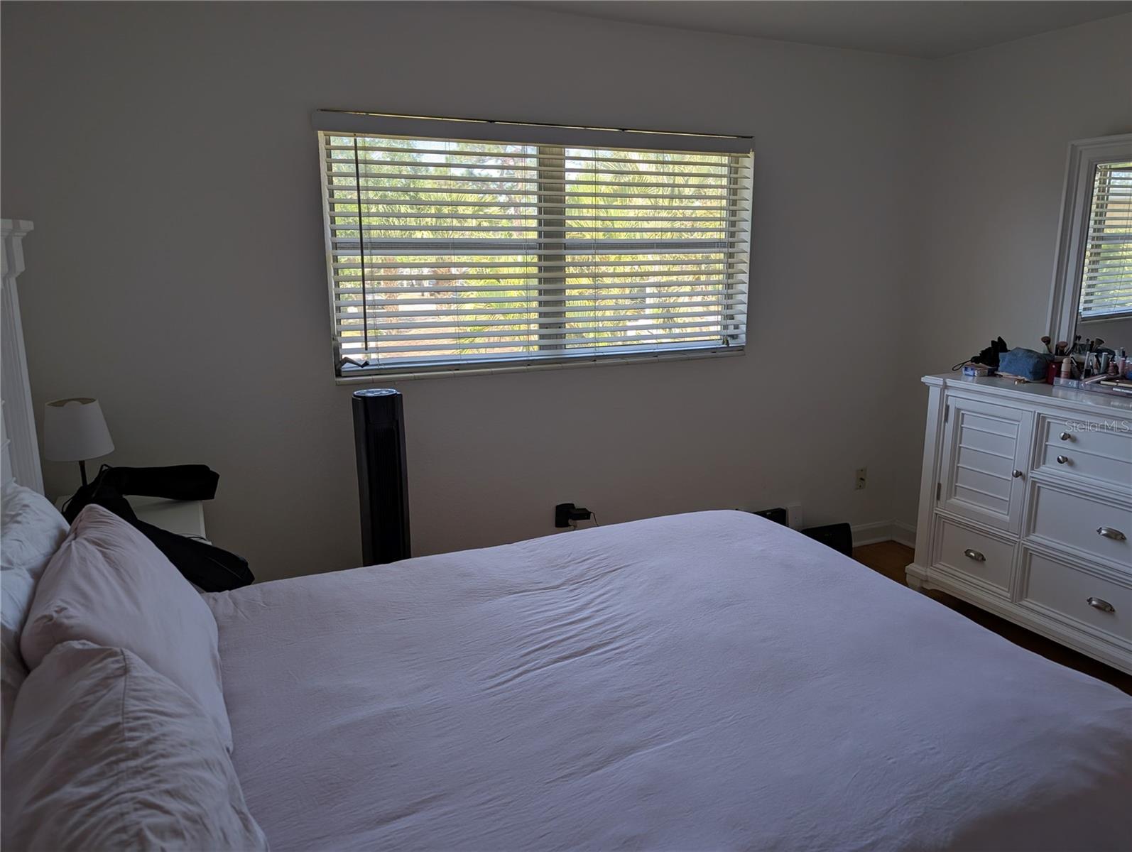 Image 10 of 18 For 2155 Wood Street B9