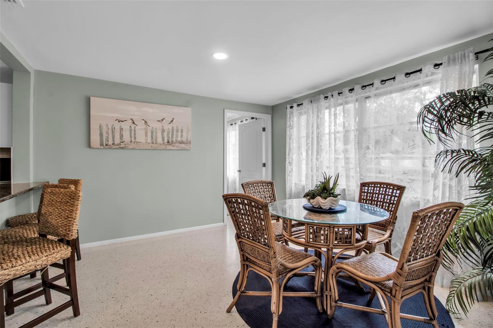 Image 22 of 49 For 709 84th Street Nw