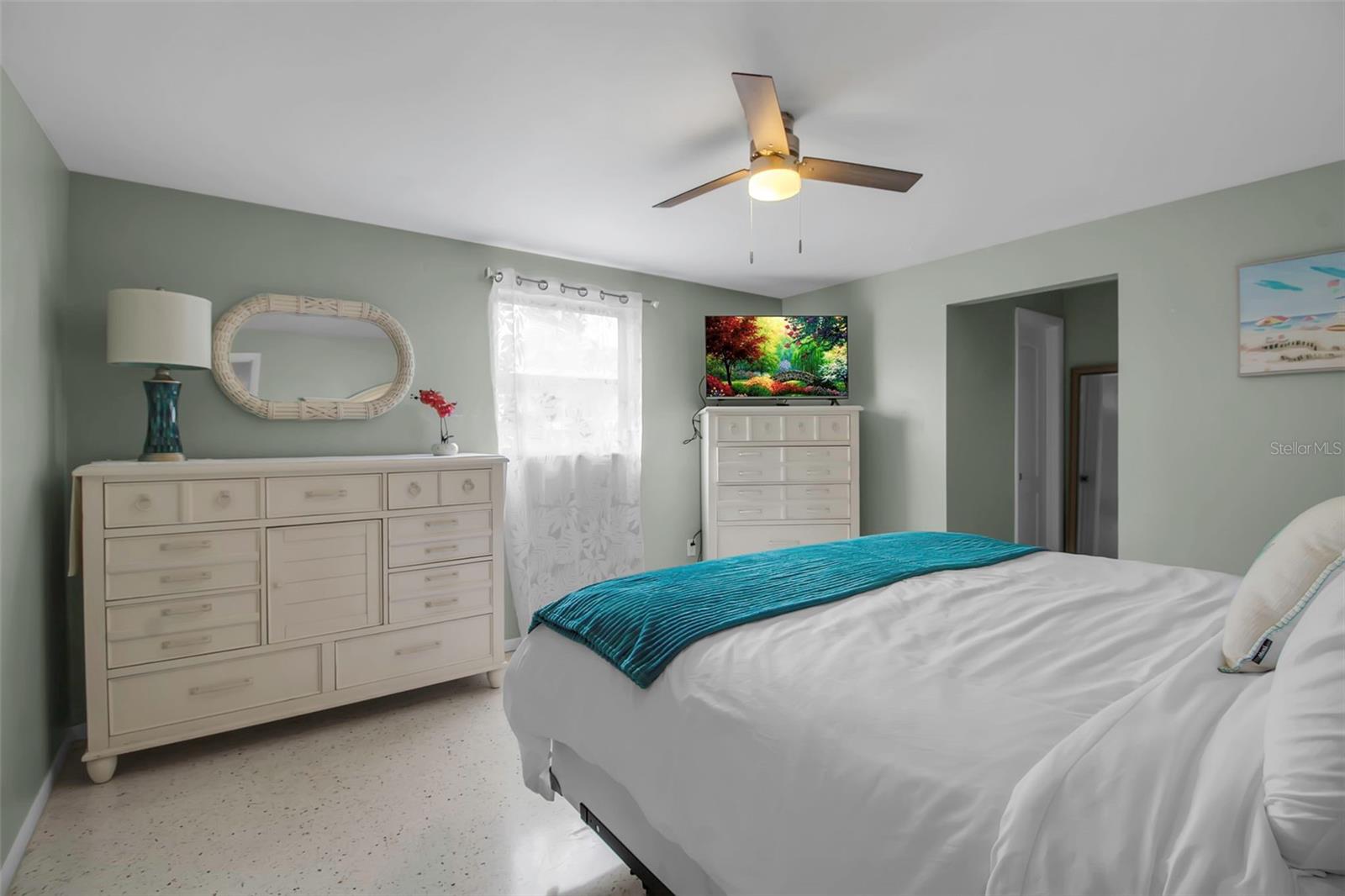 Image 25 of 49 For 709 84th Street Nw