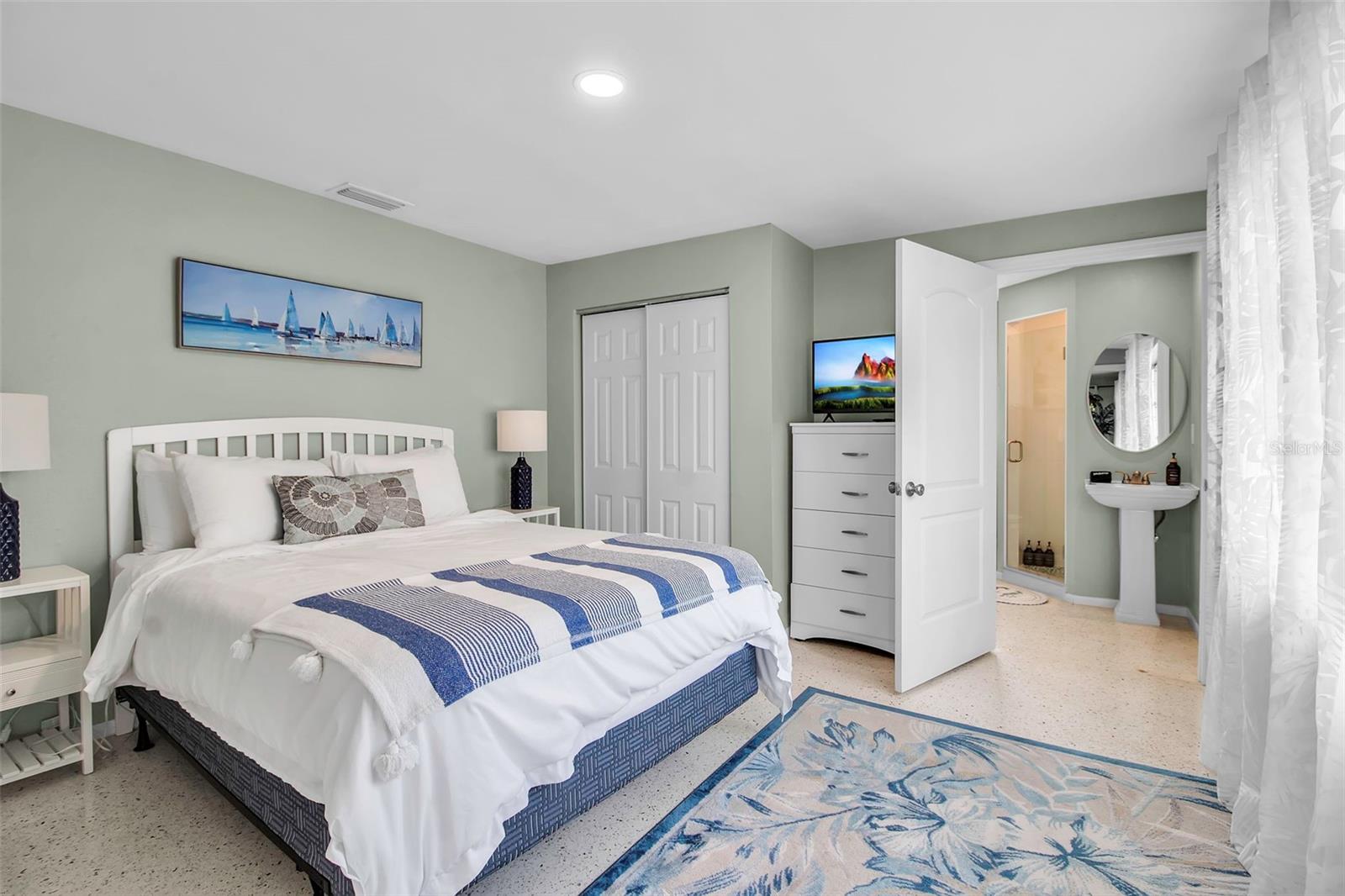 Image 32 of 49 For 709 84th Street Nw