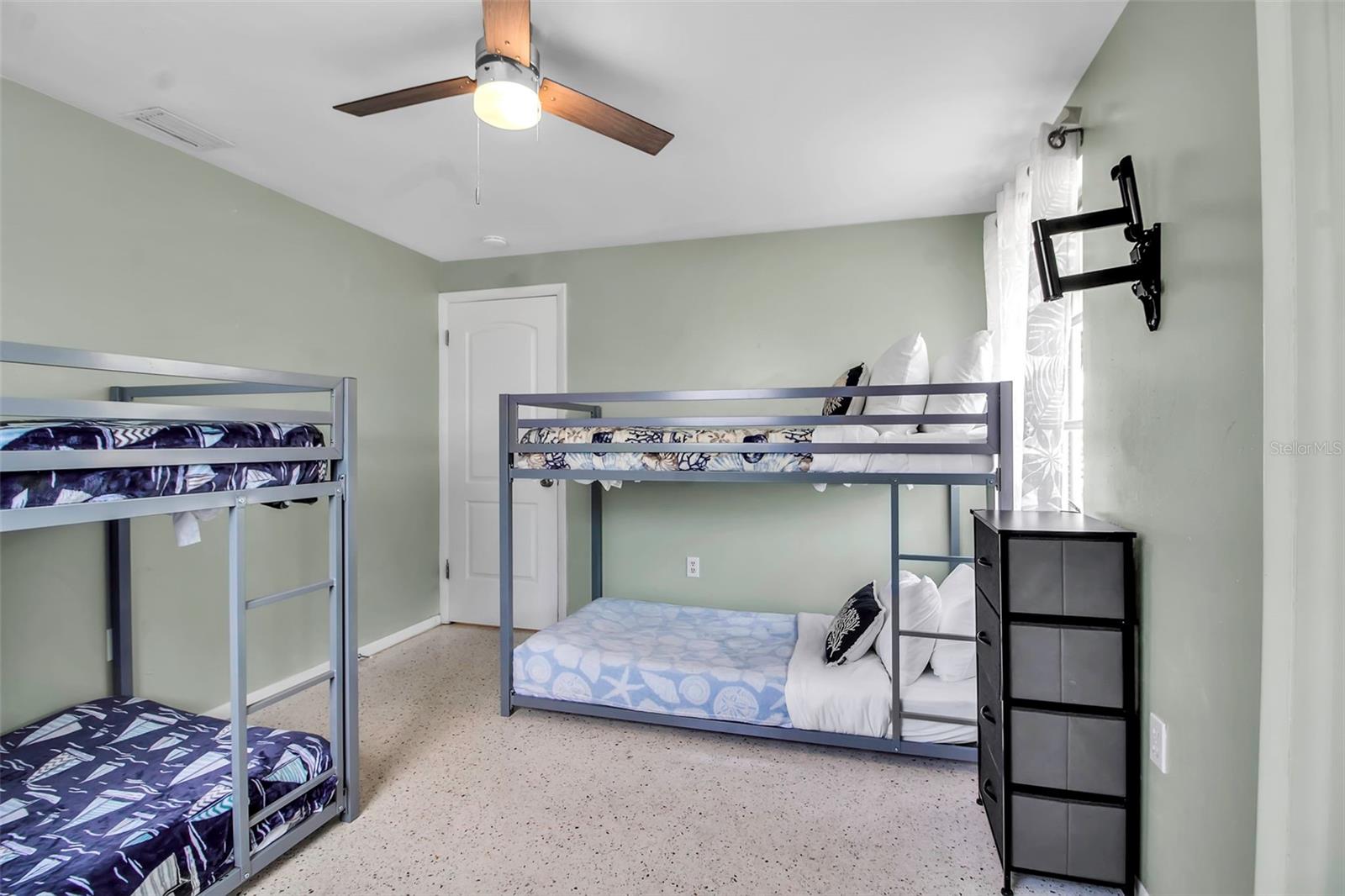 Image 35 of 49 For 709 84th Street Nw