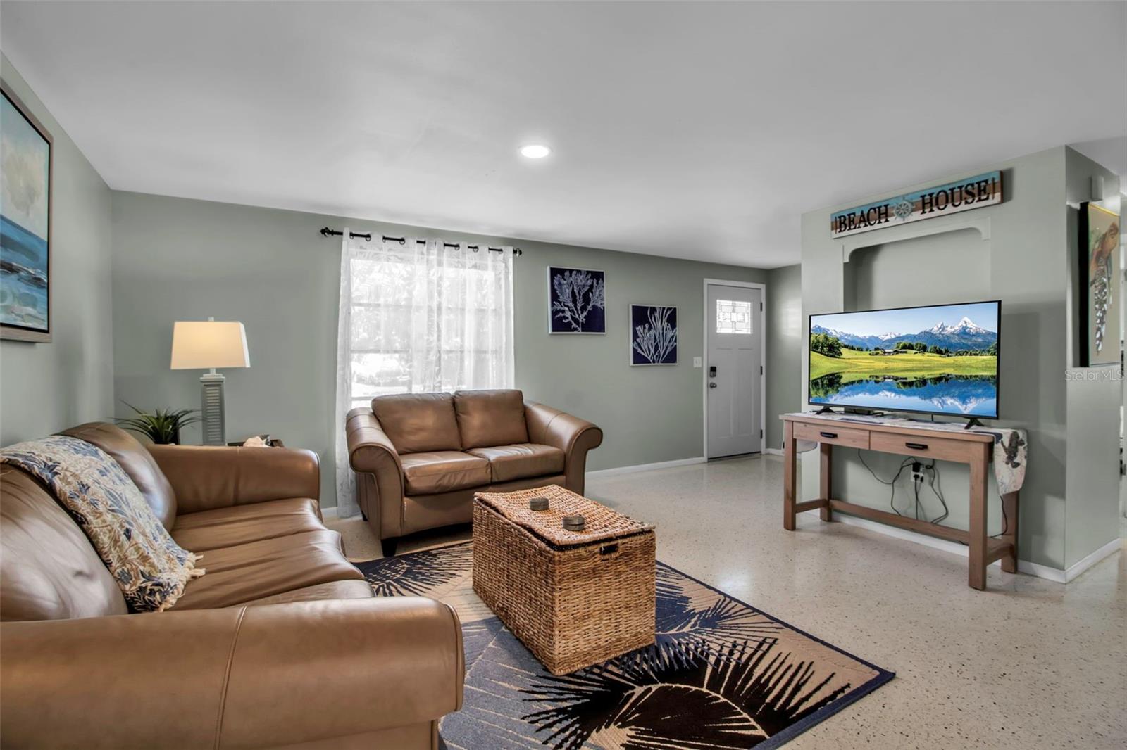 Image 5 of 49 For 709 84th Street Nw