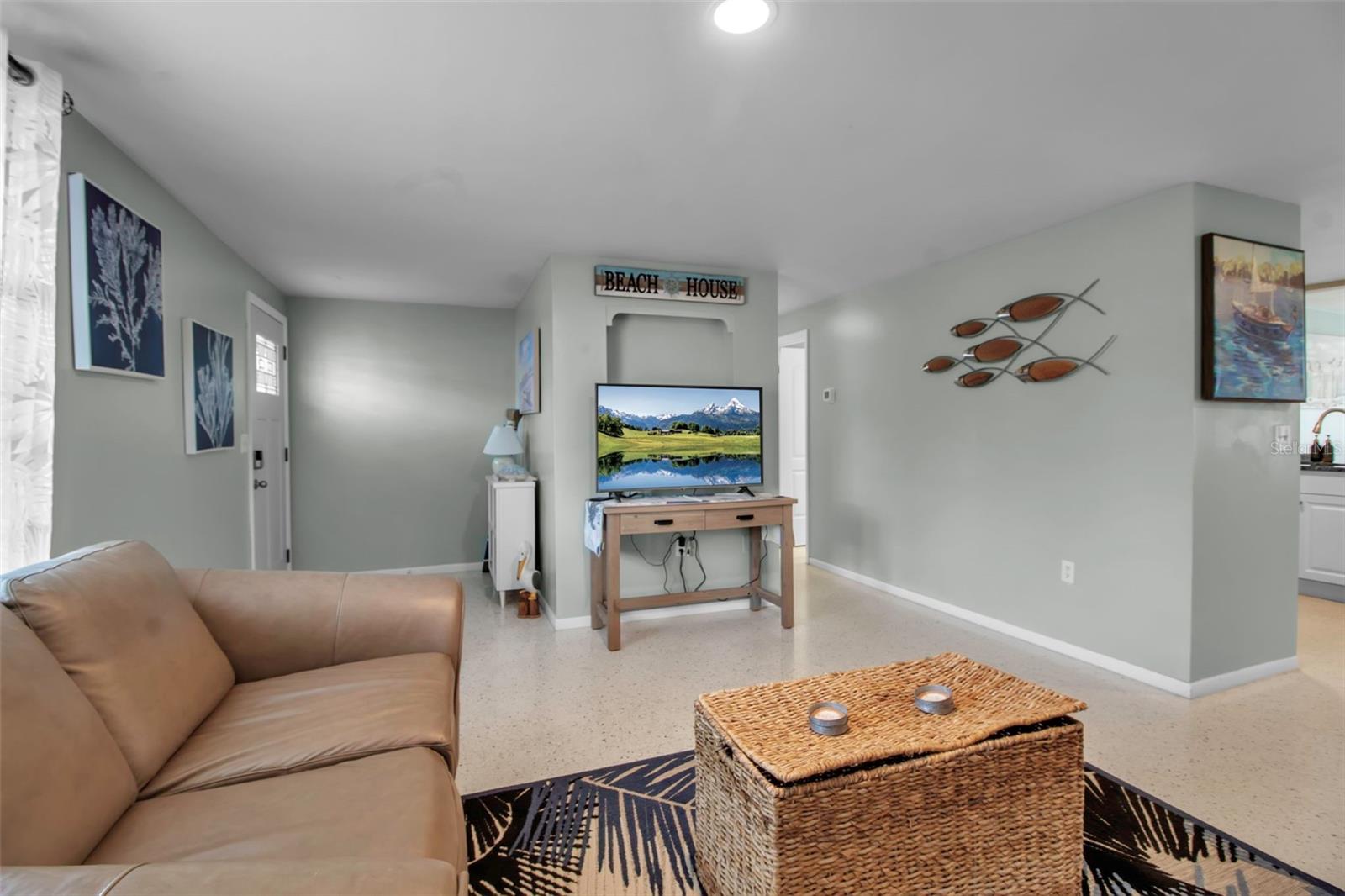 Image 6 of 49 For 709 84th Street Nw