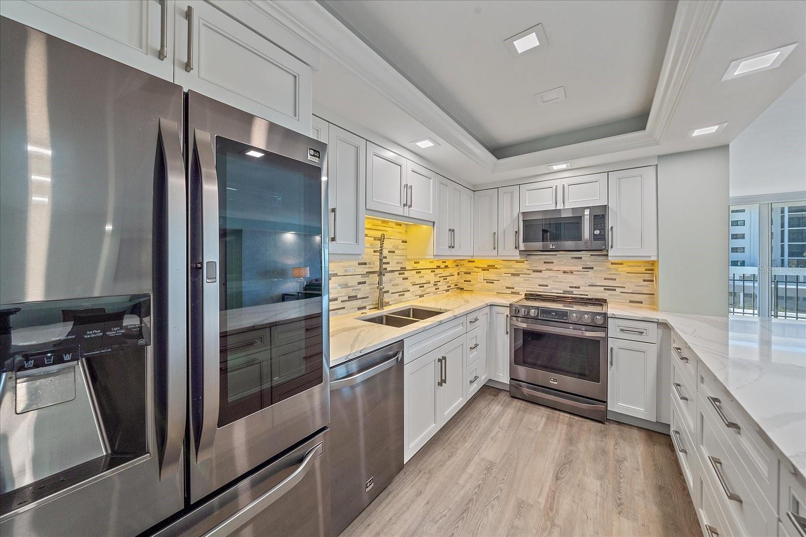 Image 16 of 44 For 1212 Benjamin Franklin Drive 306