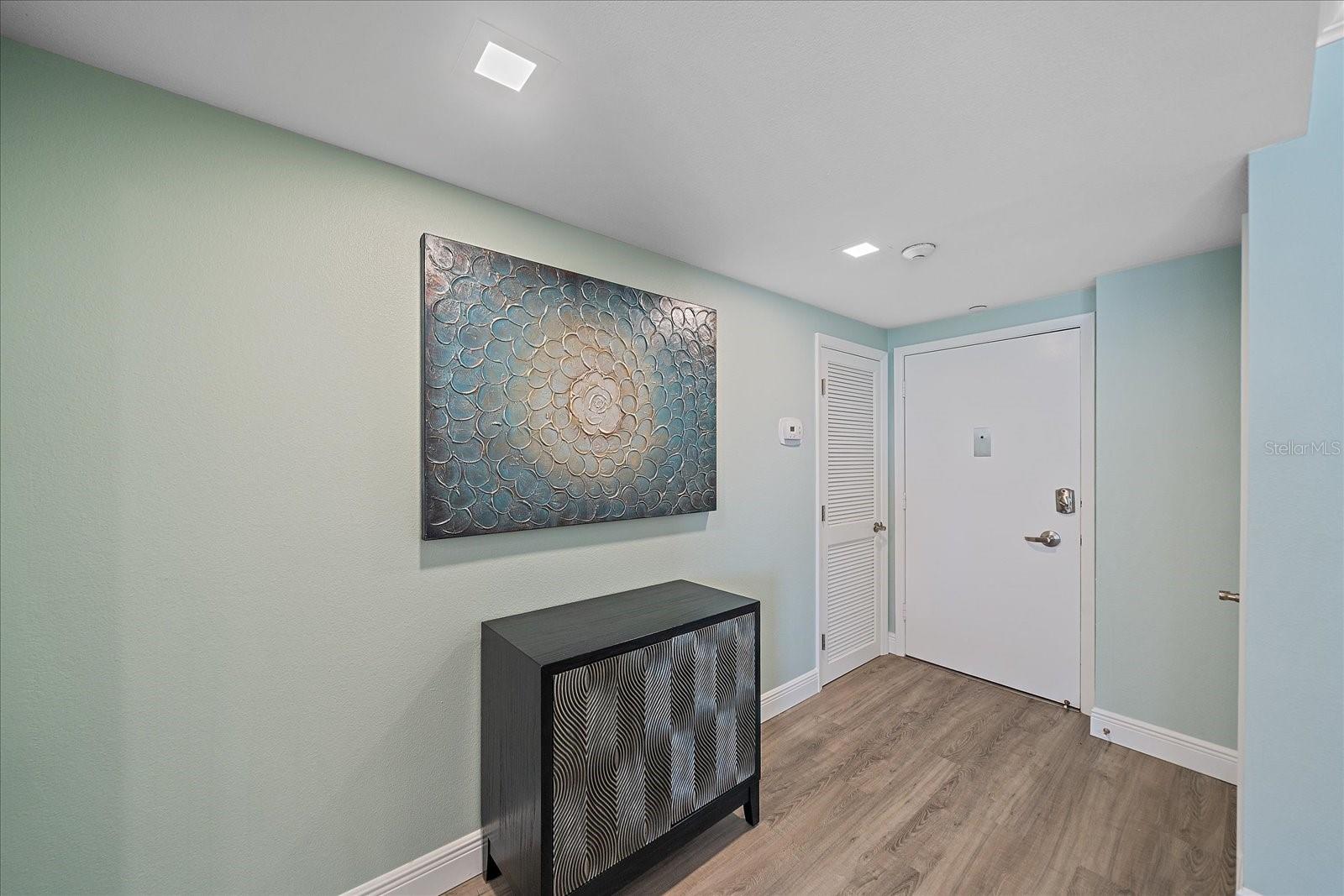 Image 20 of 44 For 1212 Benjamin Franklin Drive 306