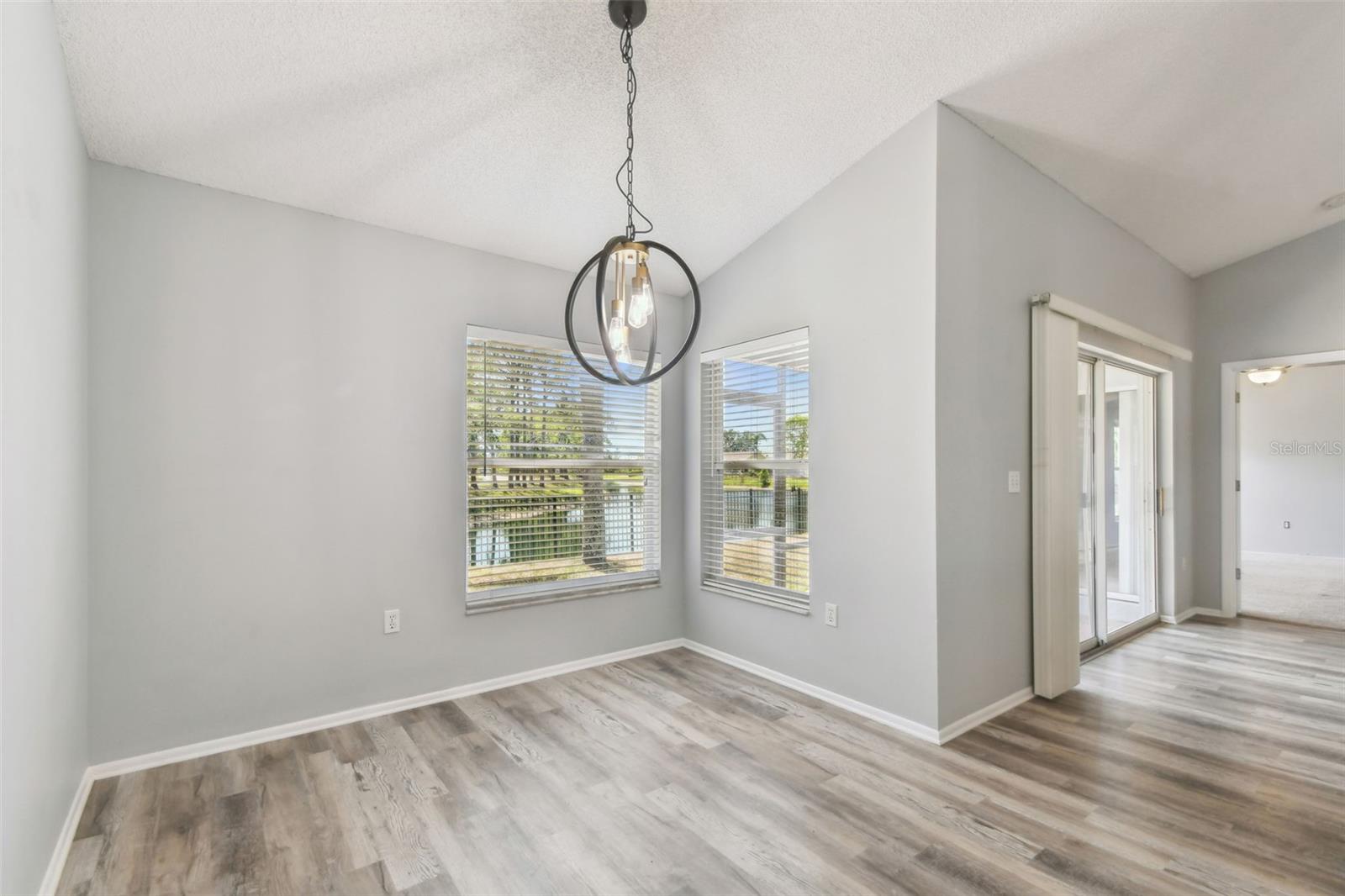 Image 13 of 40 For 4604 9th Avenue E