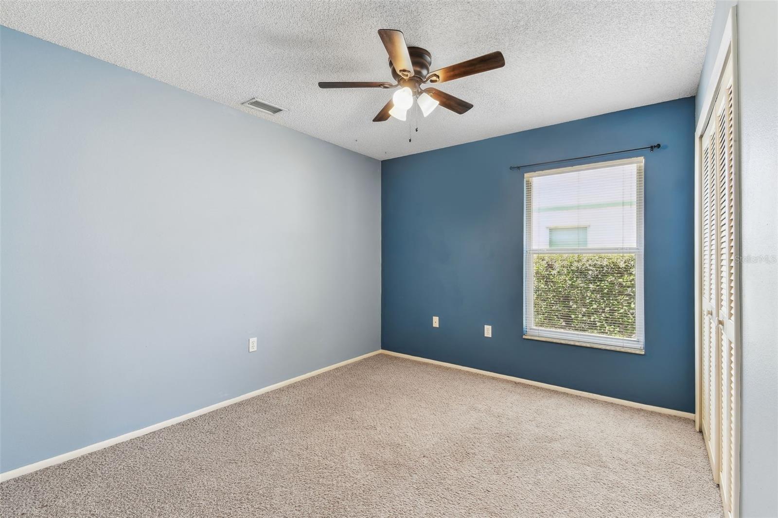 Image 21 of 40 For 4604 9th Avenue E