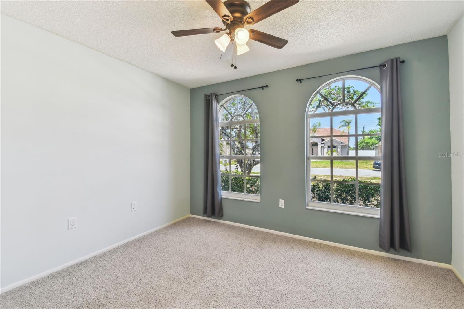 Image 23 of 40 For 4604 9th Avenue E