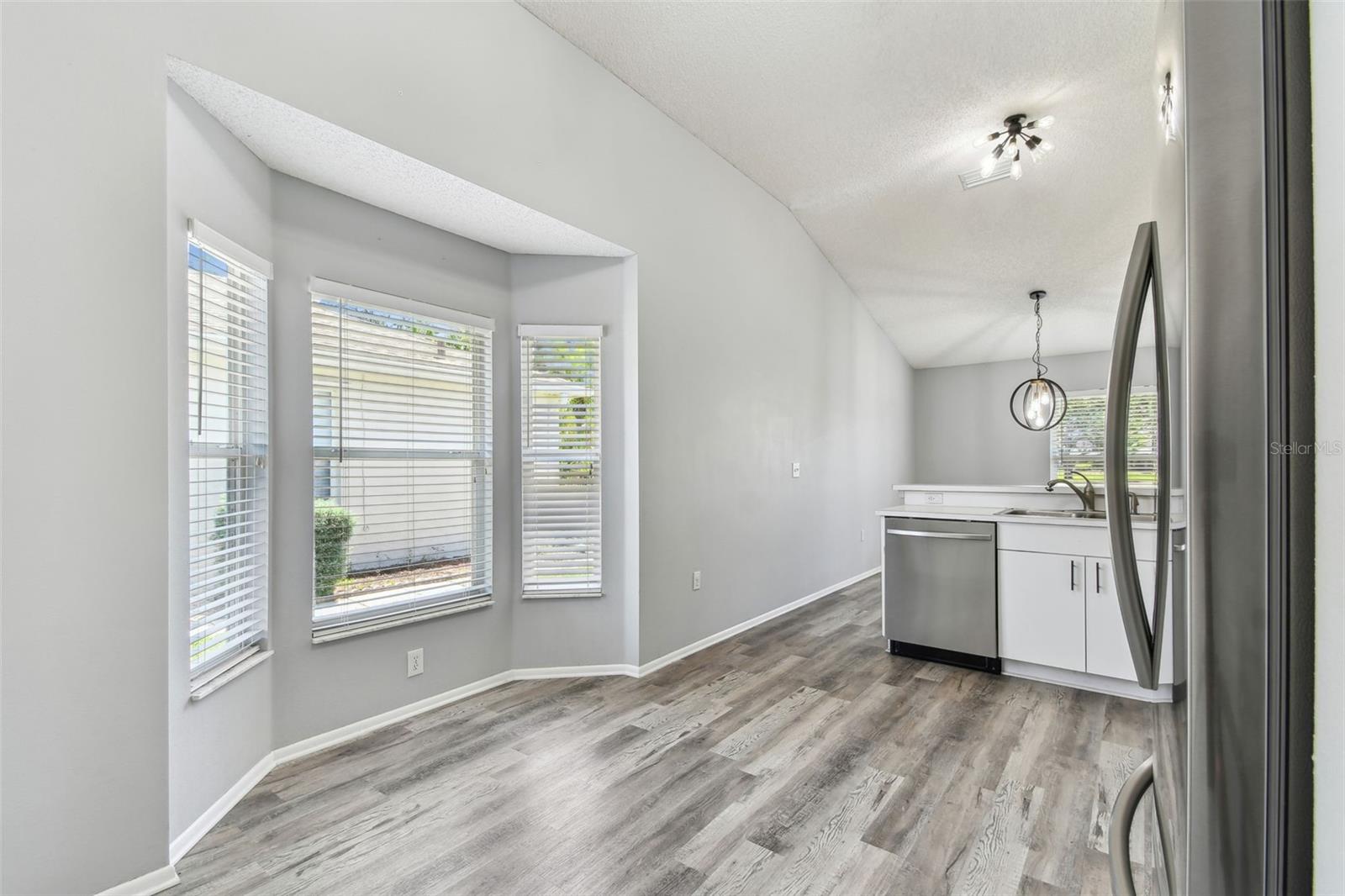 Image 8 of 40 For 4604 9th Avenue E