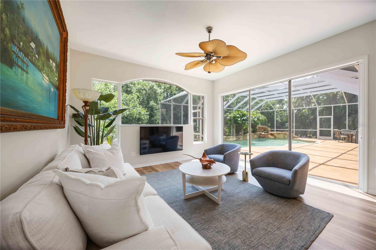 Image 10 of 74 For 9915 Old Hyde Park Place