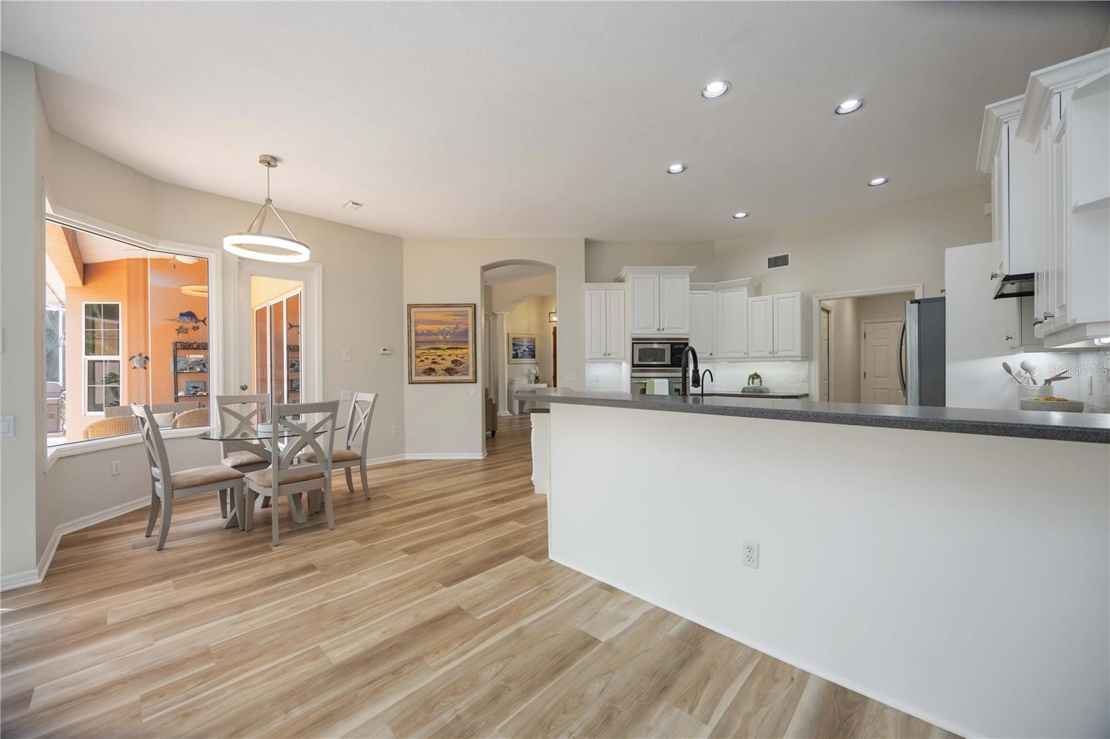 Image 16 of 74 For 9915 Old Hyde Park Place