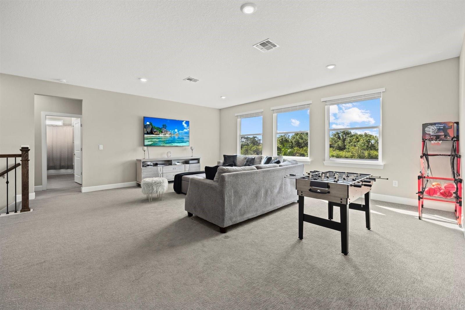 Image 10 of 76 For 3415 Big Sky Way