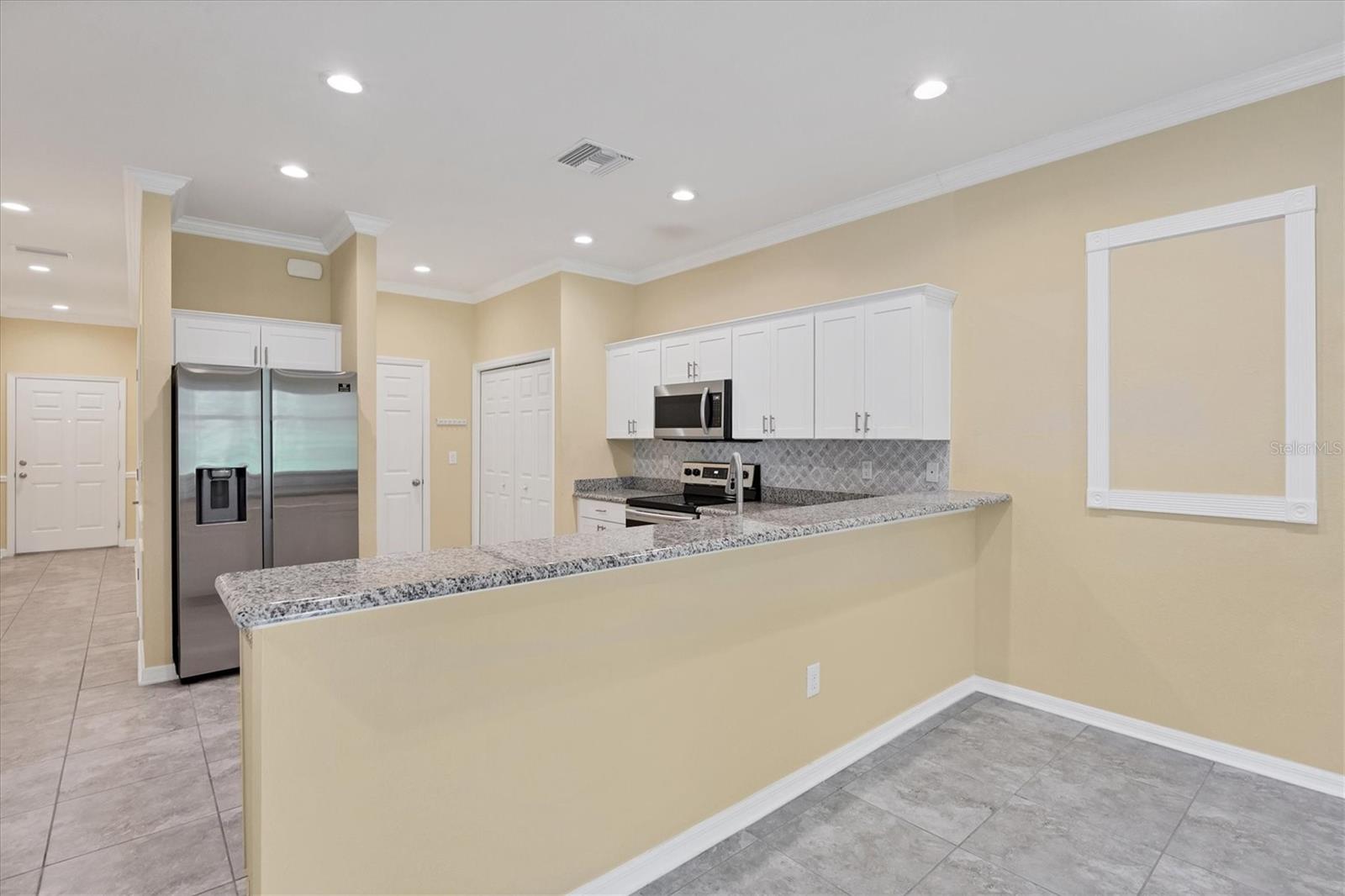 Image 8 of 35 For 1033 Grantham Drive