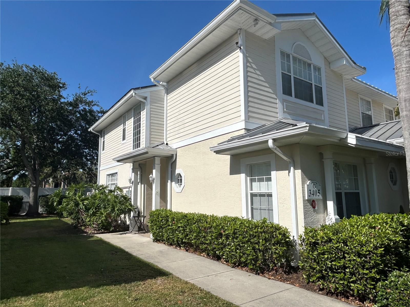 Image 2 of 25 For 3405 54th Drive W 104