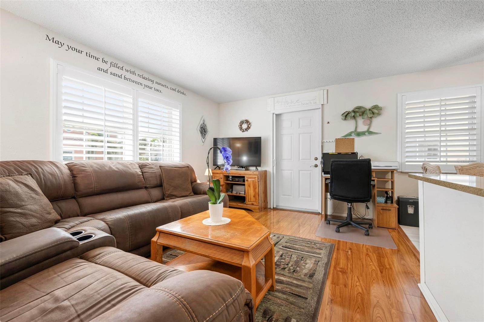 Image 10 of 64 For 4503 Gulf Drive A&b