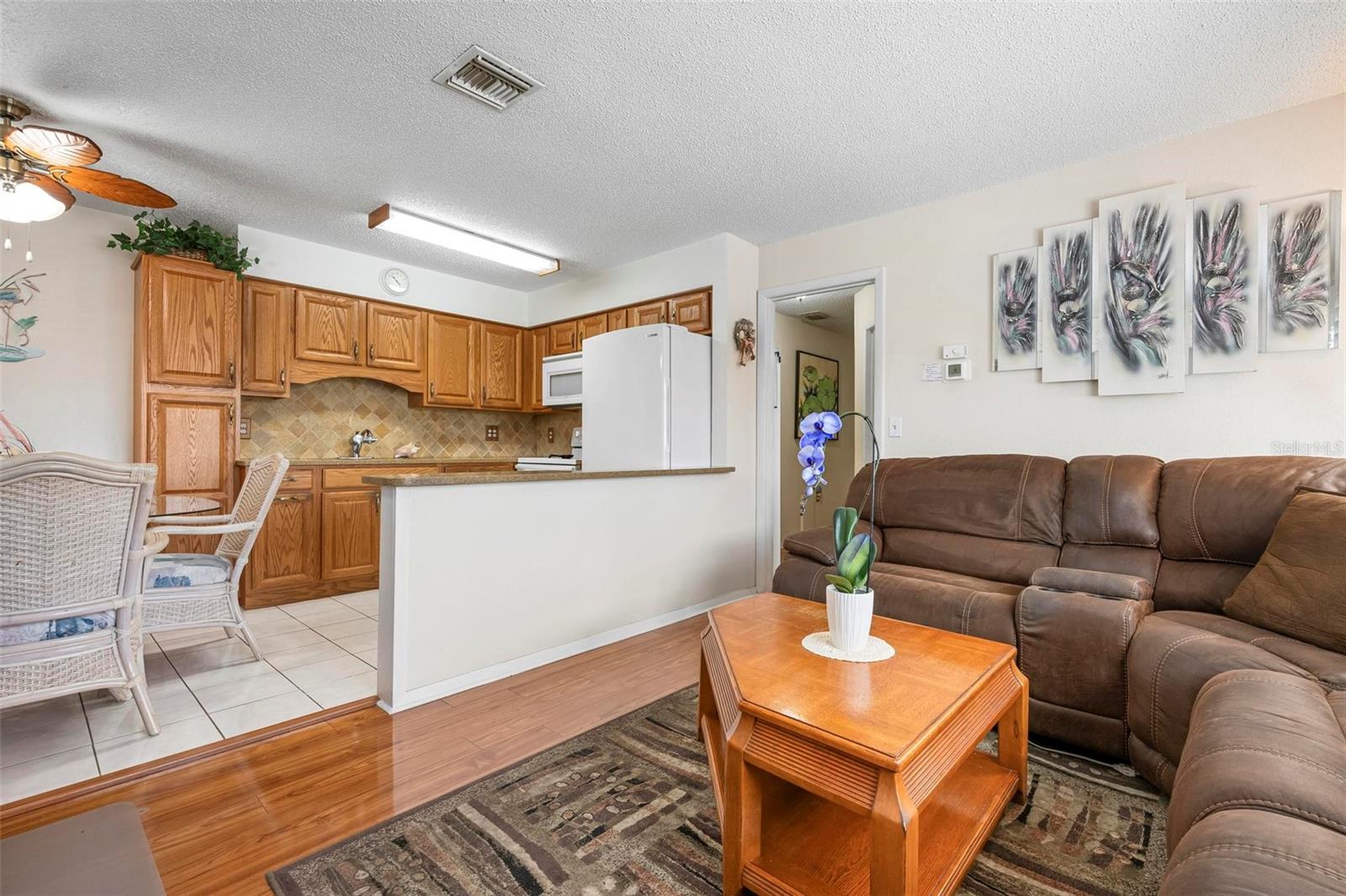 Image 11 of 64 For 4503 Gulf Drive A&b