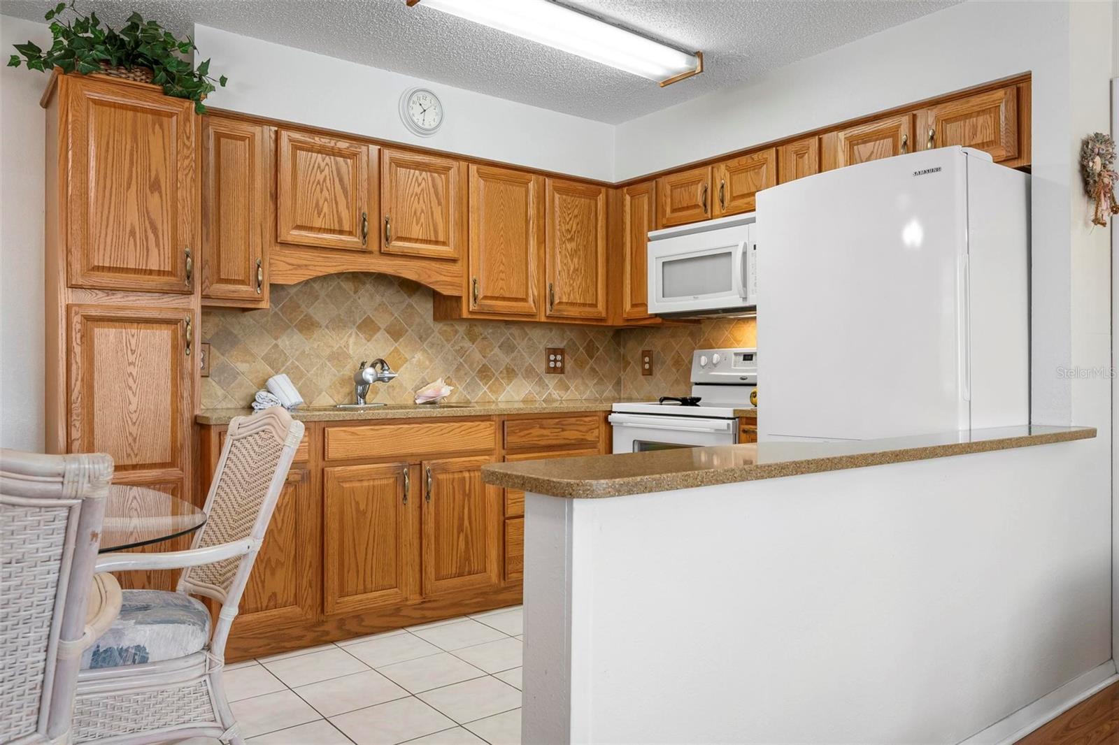Image 14 of 64 For 4503 Gulf Drive A&b