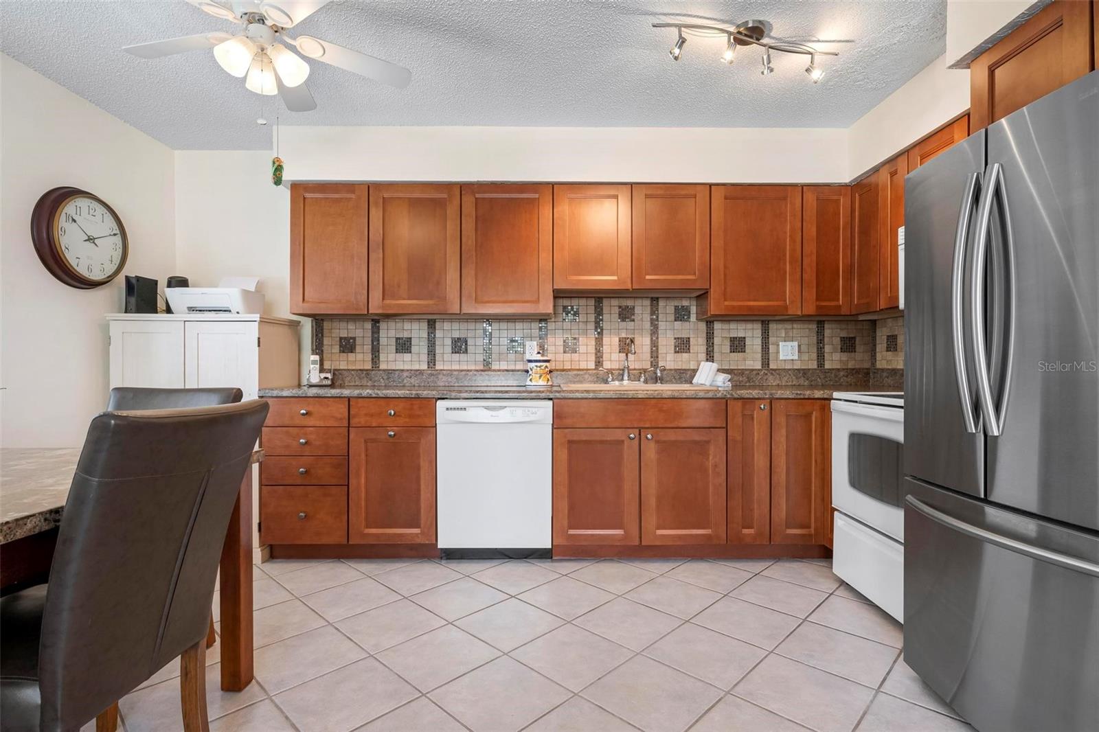 Image 29 of 64 For 4503 Gulf Drive A&b