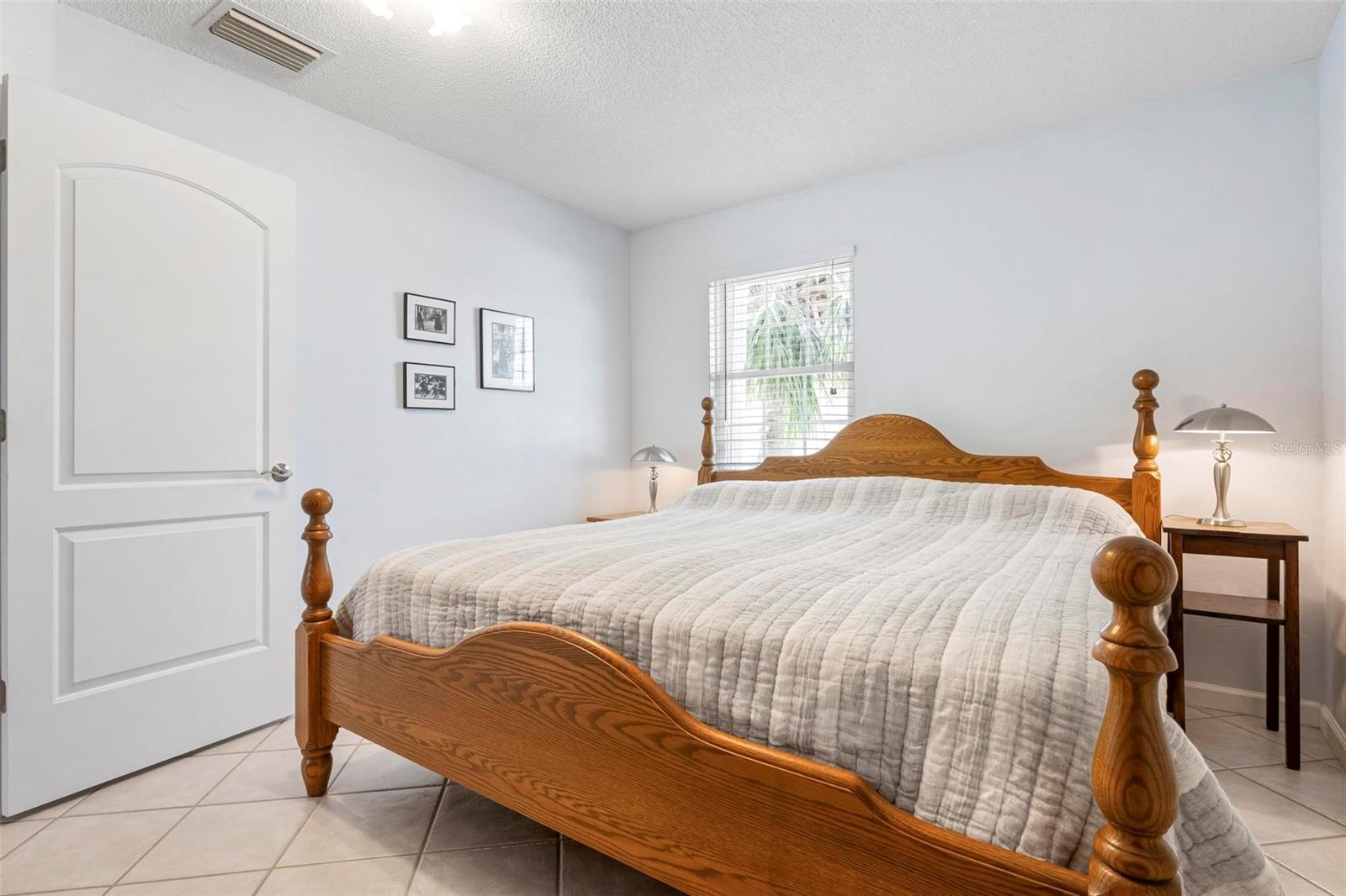Image 49 of 64 For 4503 Gulf Drive A&b