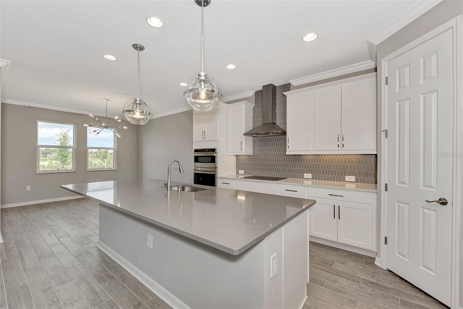 Image 13 of 71 For 5825 Millennium Silver Court
