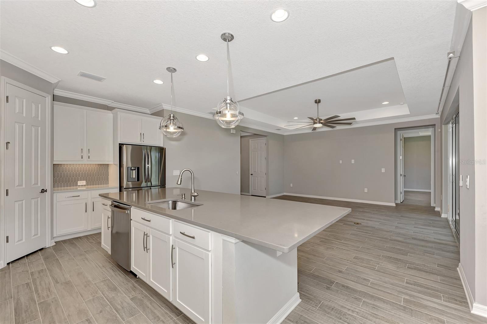 Image 17 of 71 For 5825 Millennium Silver Court