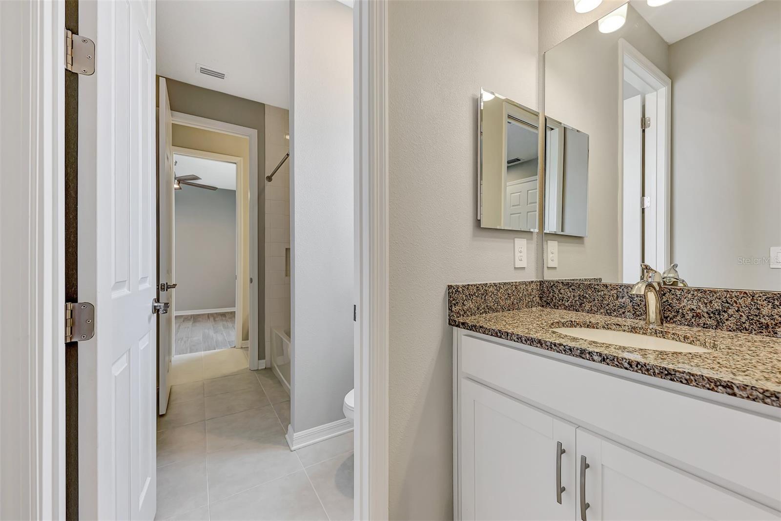 Image 39 of 71 For 5825 Millennium Silver Court