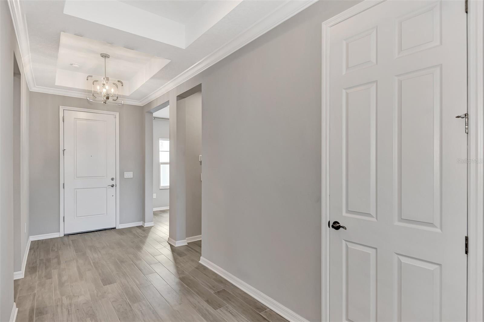 Image 6 of 71 For 5825 Millennium Silver Court