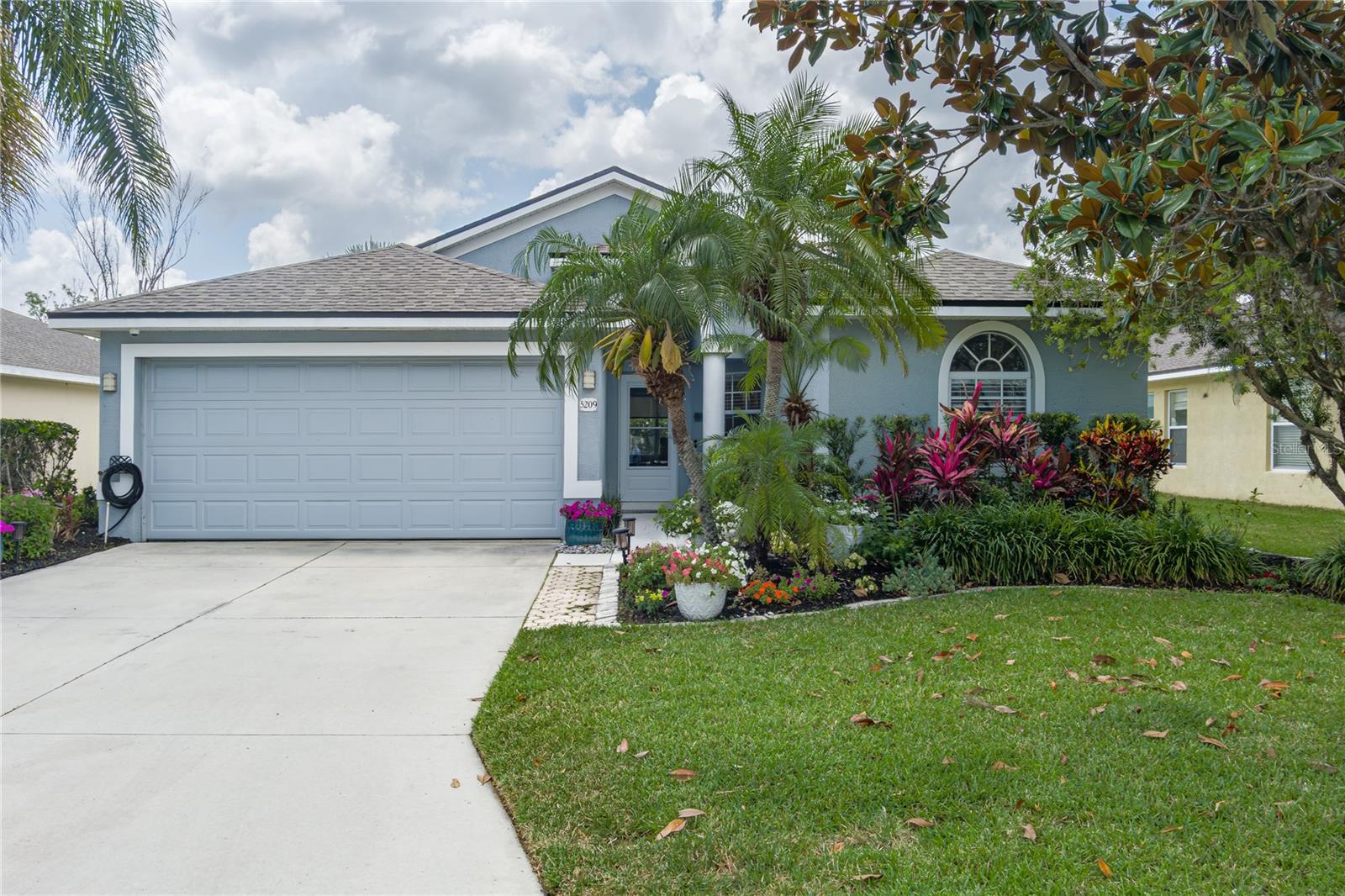 Details for 5209 Lansdowne Way, PALMETTO, FL 34221