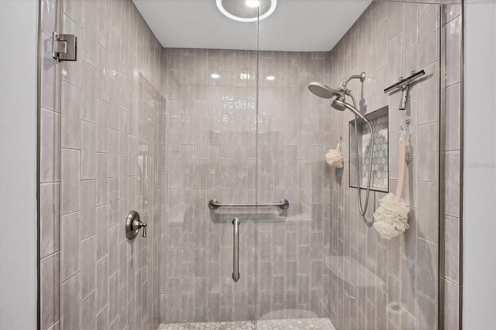 Image 30 of 50 For 3955 Glen Oaks Manor Drive