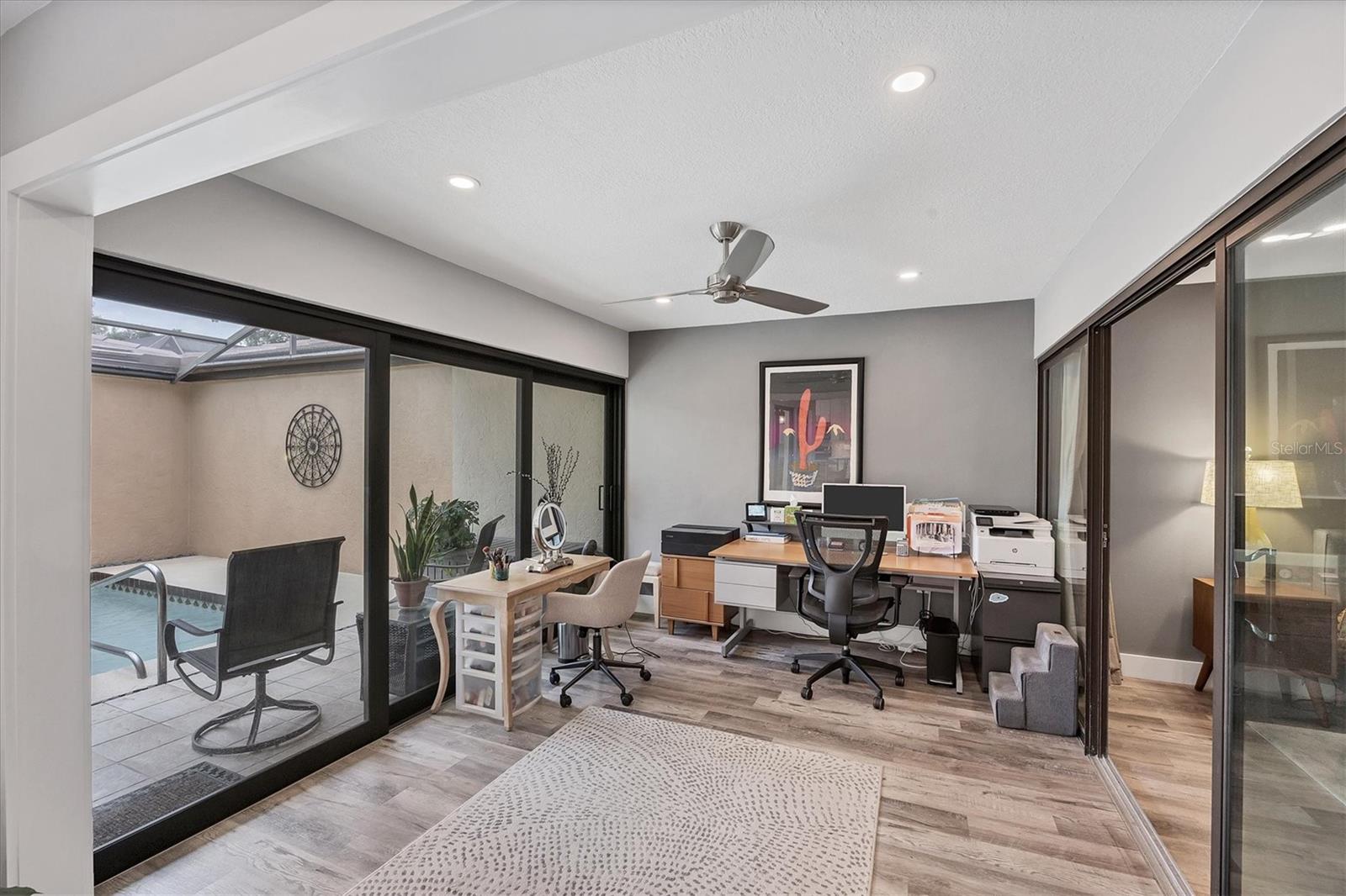 Image 37 of 50 For 3955 Glen Oaks Manor Drive