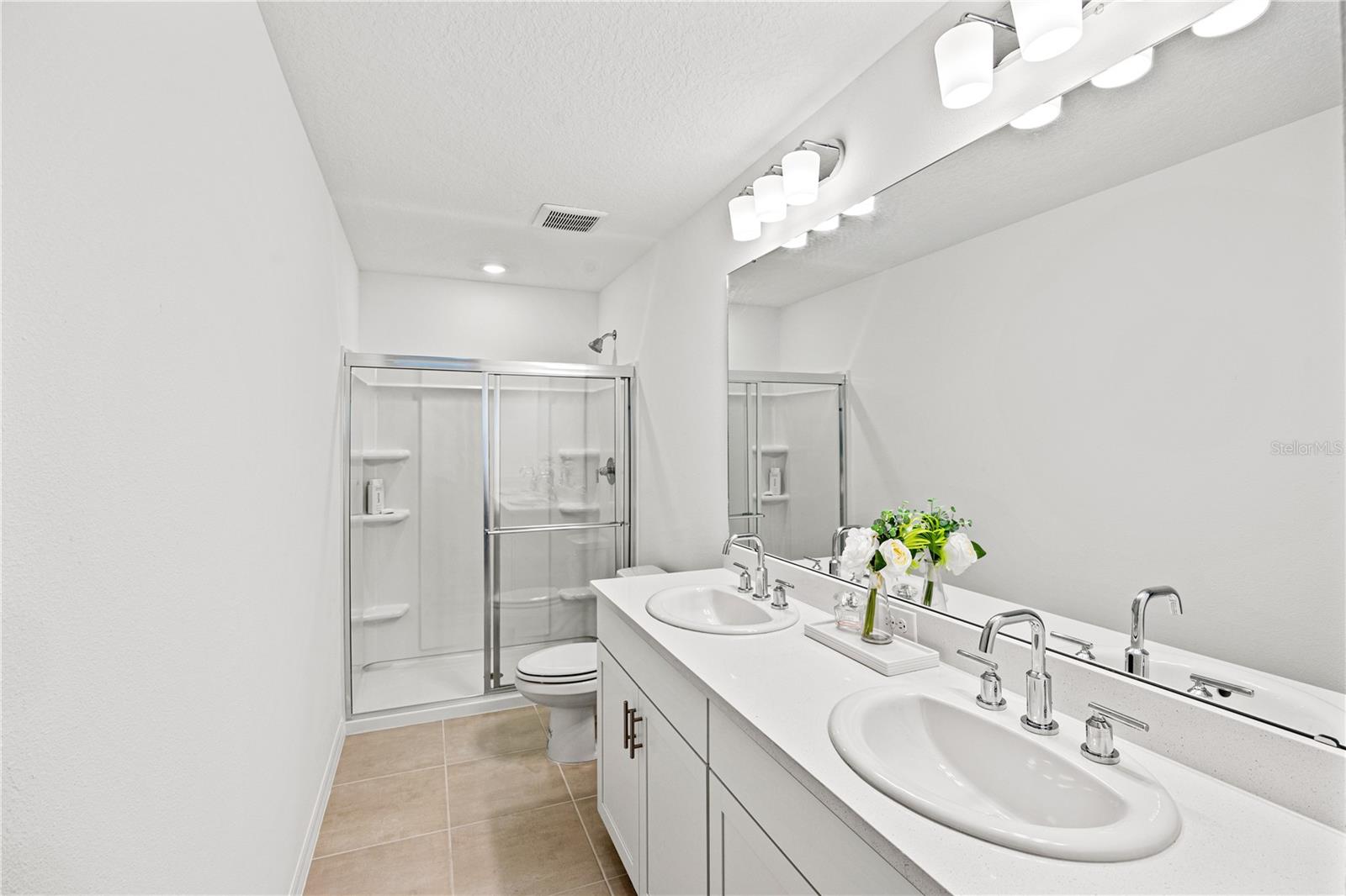 Image 13 of 32 For 8545 Daybreak Street