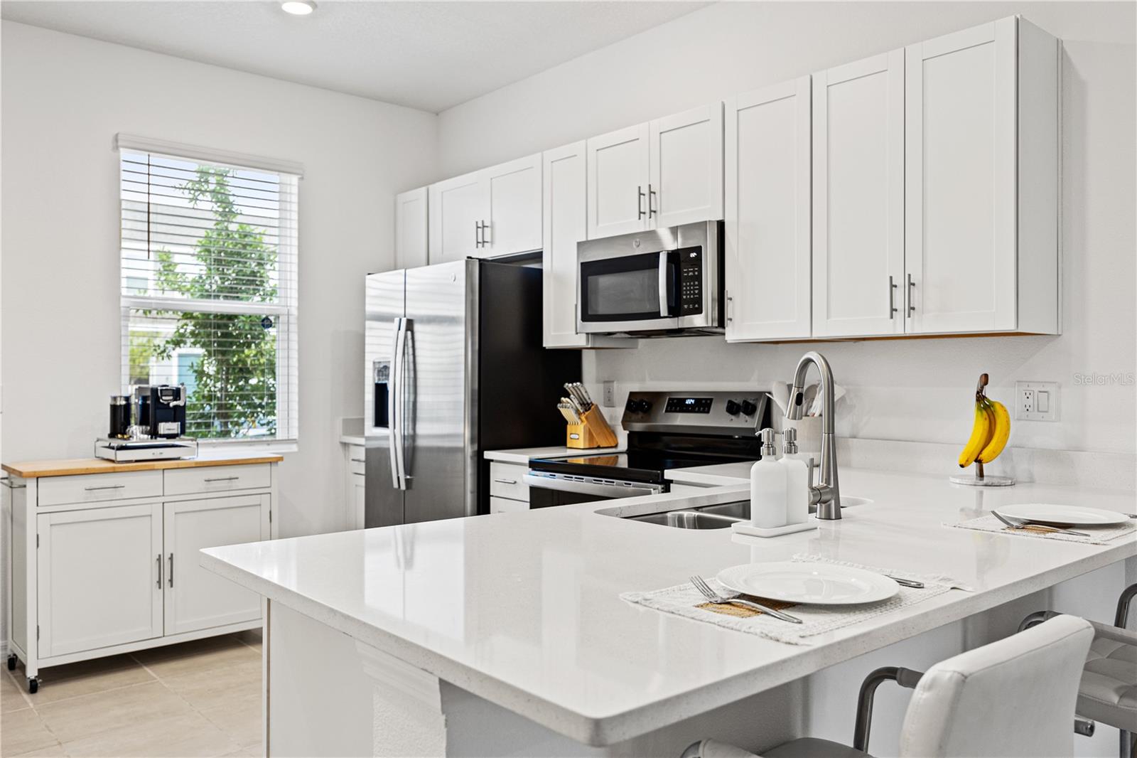 Image 2 of 32 For 8545 Daybreak Street