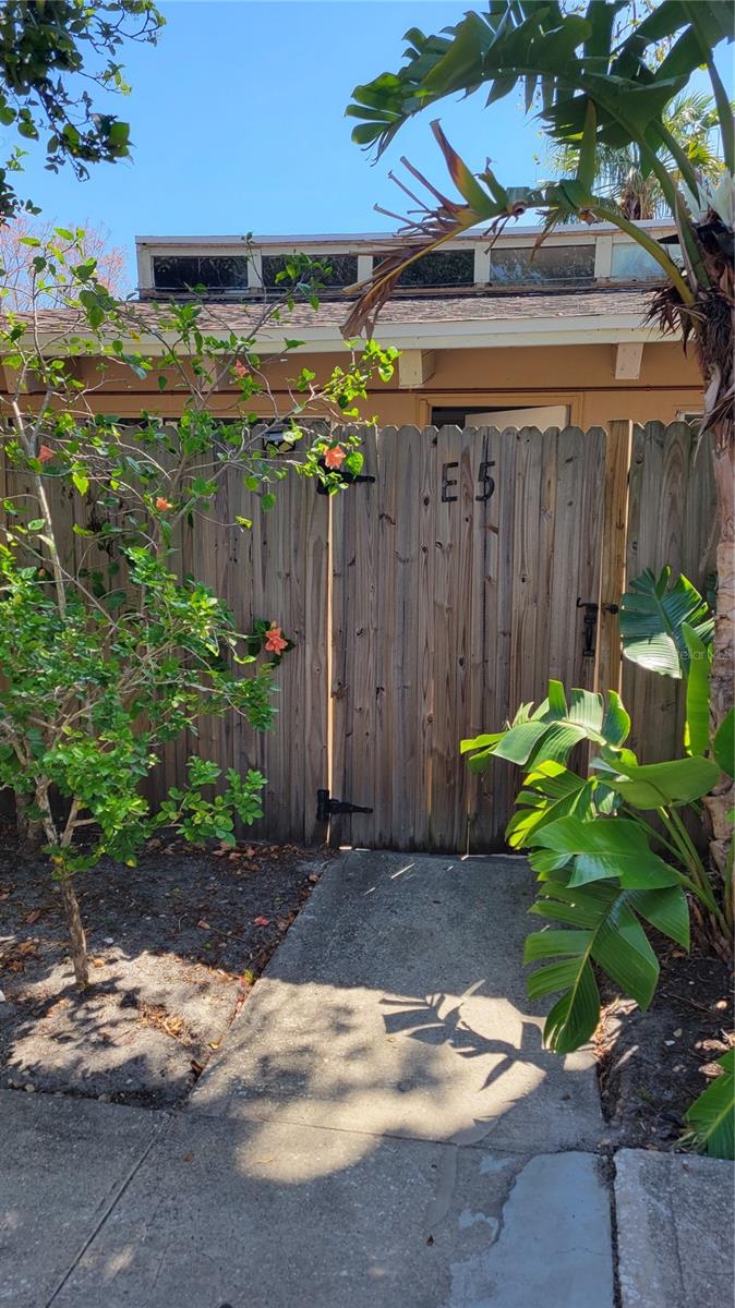 Details for 500 Jefferson Avenue E 5, SARASOTA, FL 34237