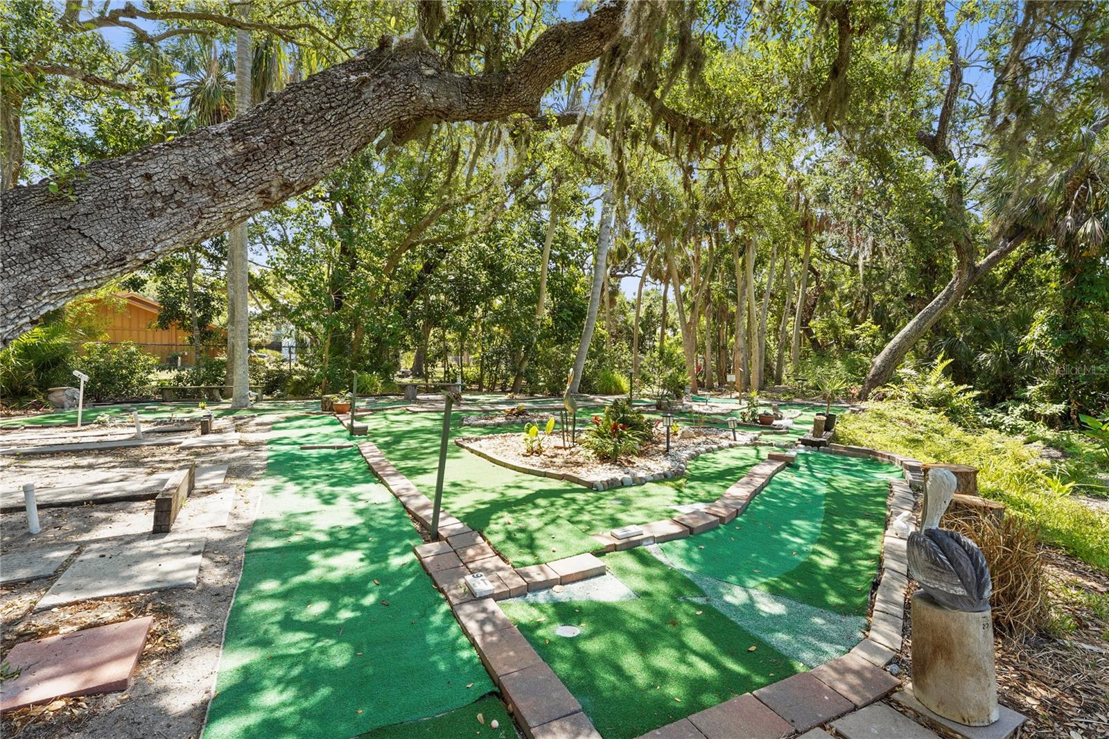 Image 46 of 48 For 94 Southwinds Drive